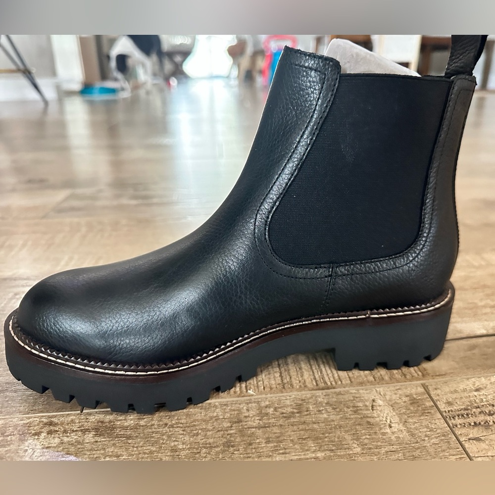 Caslon Miller Water Resistant Chelsea Boot - new in box